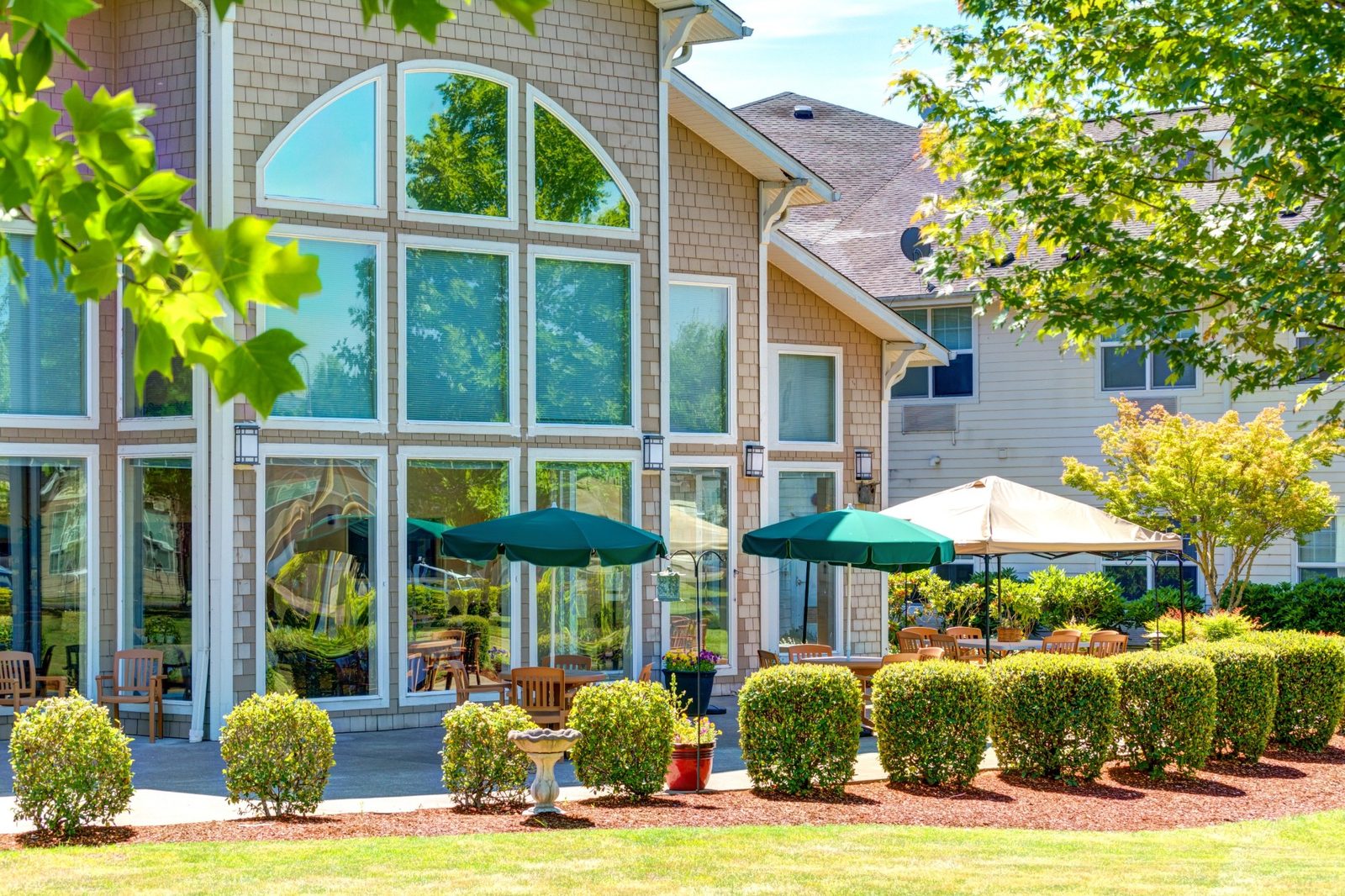Vineyard Heights Assisted Living and Retirement Cottages photo 5