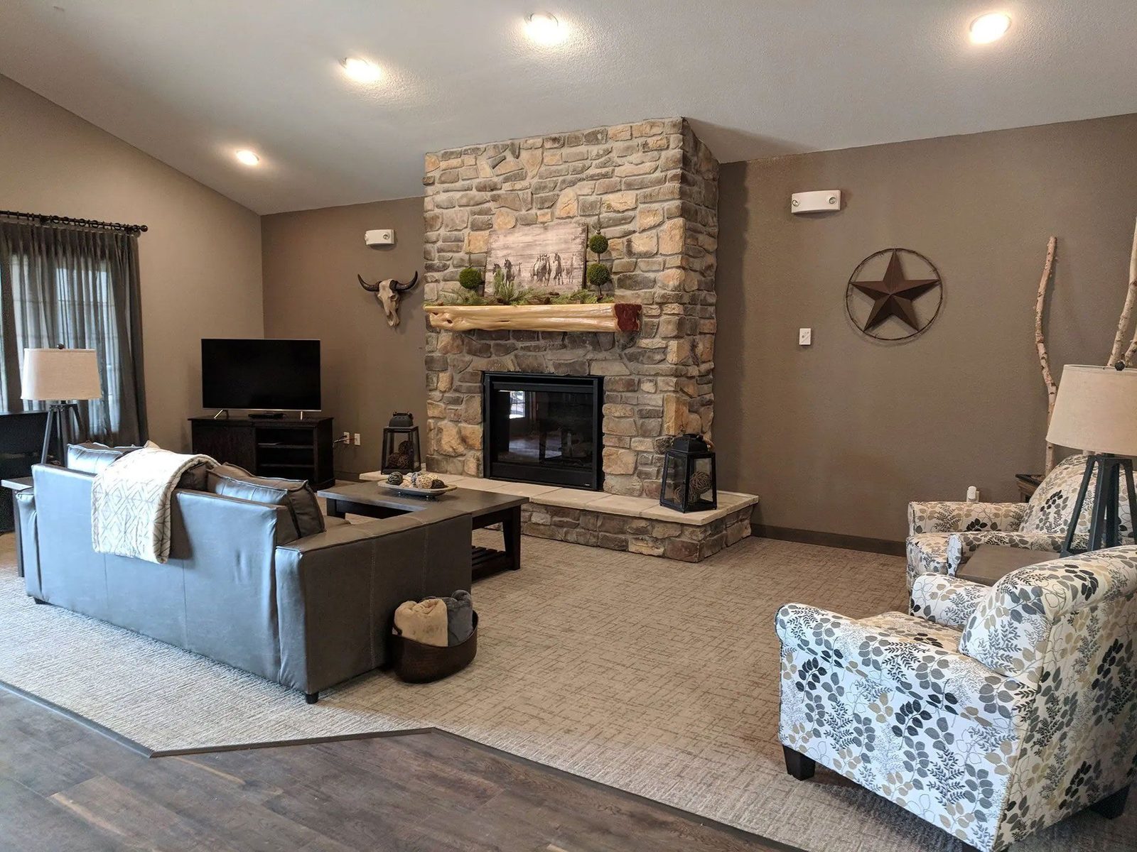 Timber Creek Village photo 2