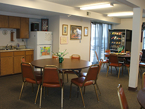 Cedar Square Apartments photo 4