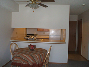 Cedar Square Apartments photo 8