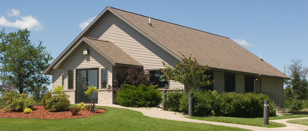 Lake Bluff Retirement Village photo 3