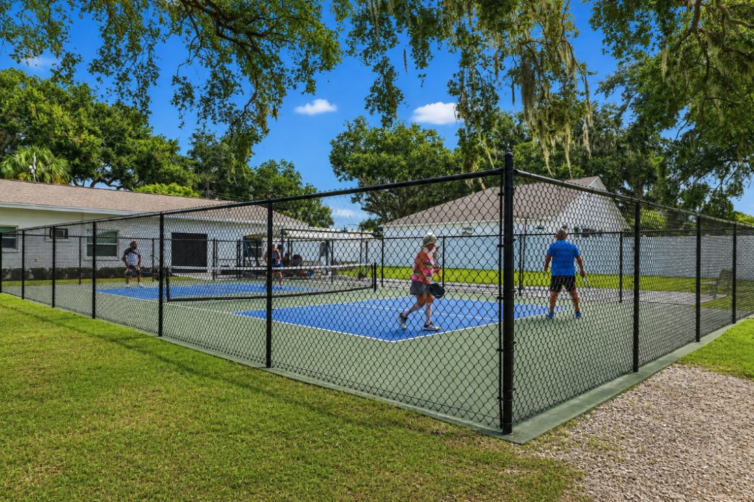 Bonny Shores Mobile Home Park photo 2