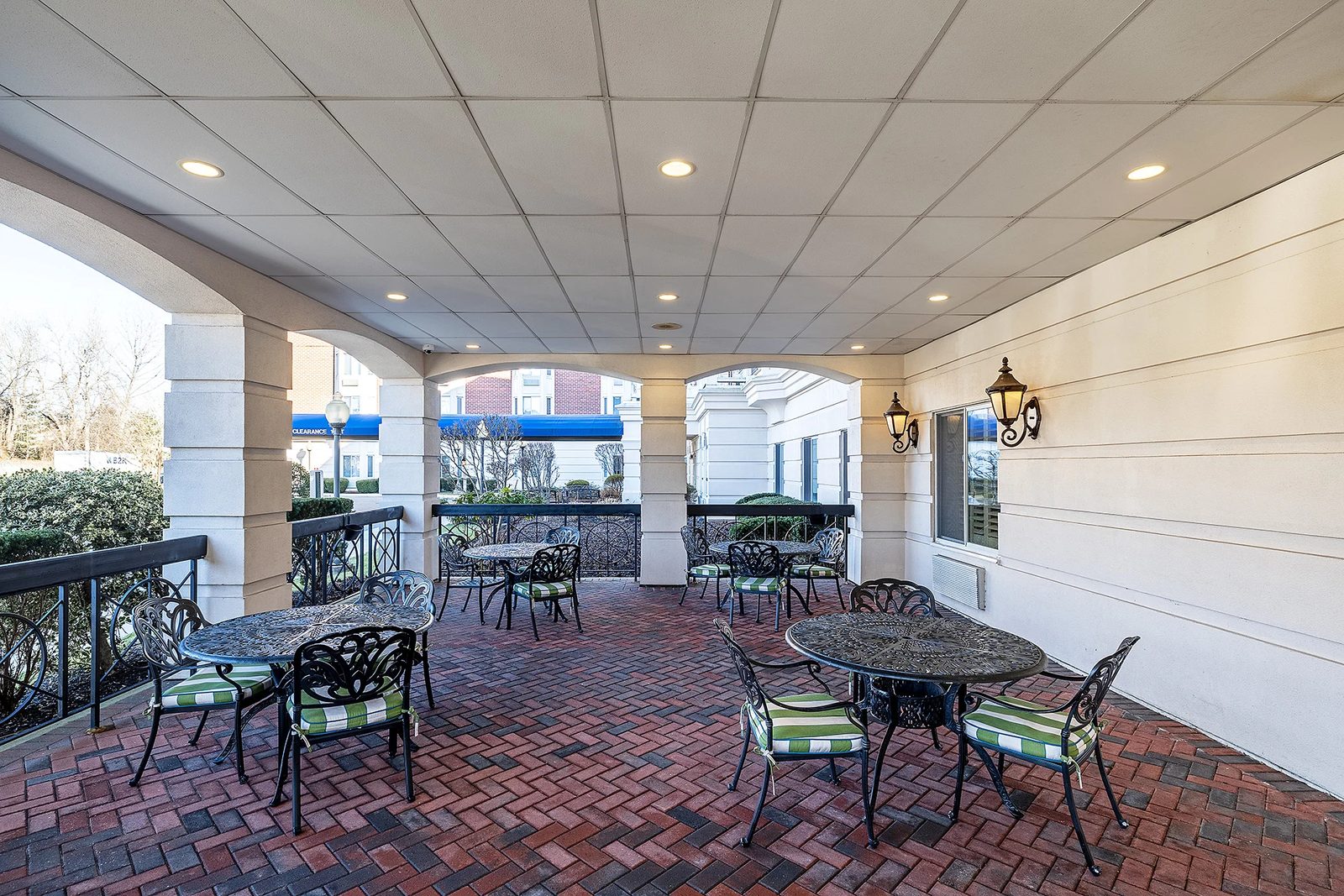 The Bristal Assisted Living at North Hills photo 2