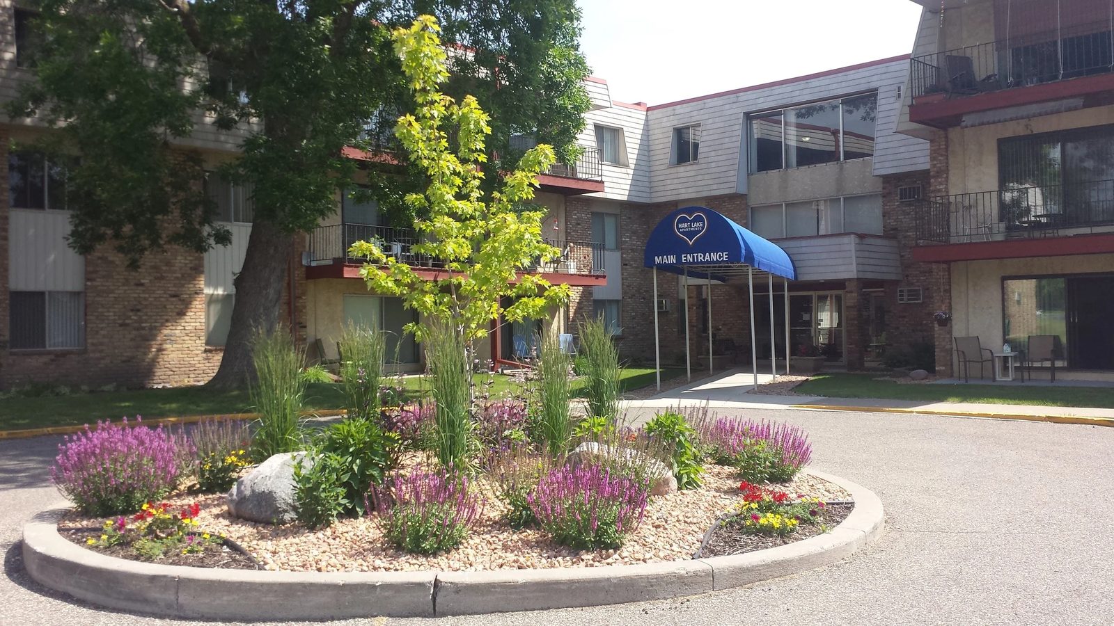 Hart Lake Apartments photo 3