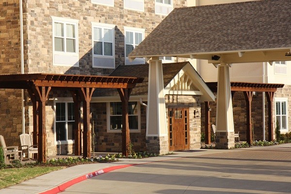 MacArthur Hills photo 1