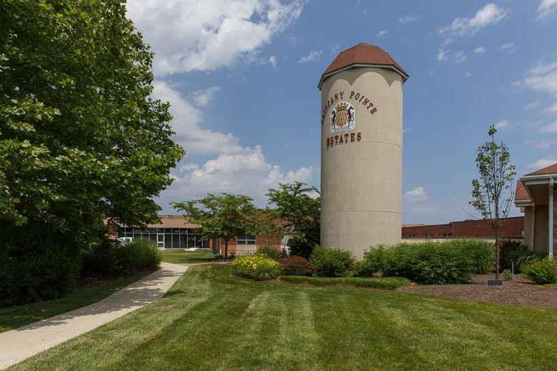 Brittany Pointe Estates photo 2