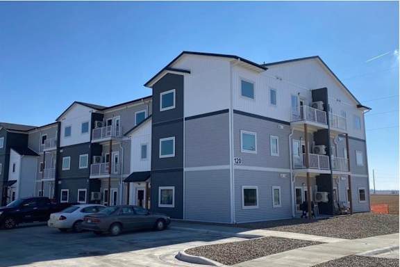 Storybrook Apartments photo 2
