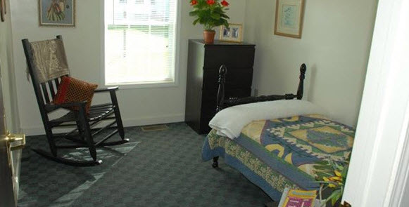 Granville Manor photo 4