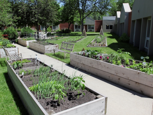 Parkwood Senior Living - An Edgewood Property photo 8