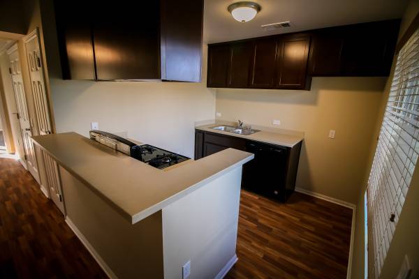 Madison Villa Senior Apartments photo 2