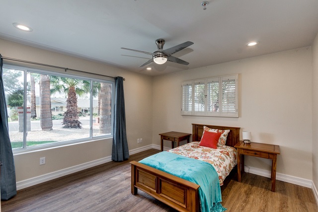 Vista Living Senior Care (Camelback) photo 7