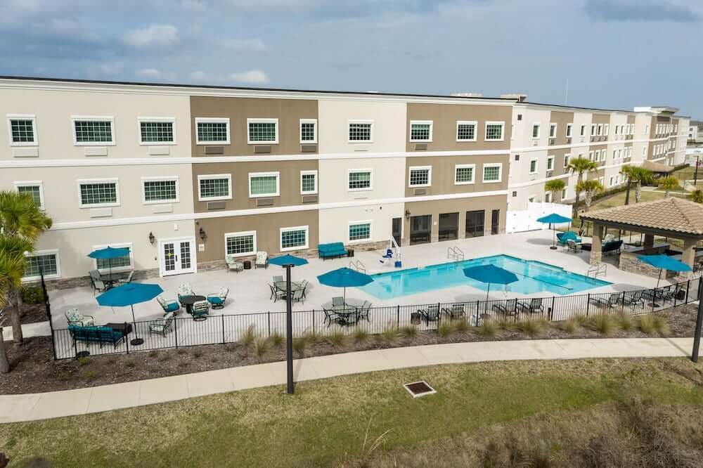 Discovery Village At Deerwood photo 2