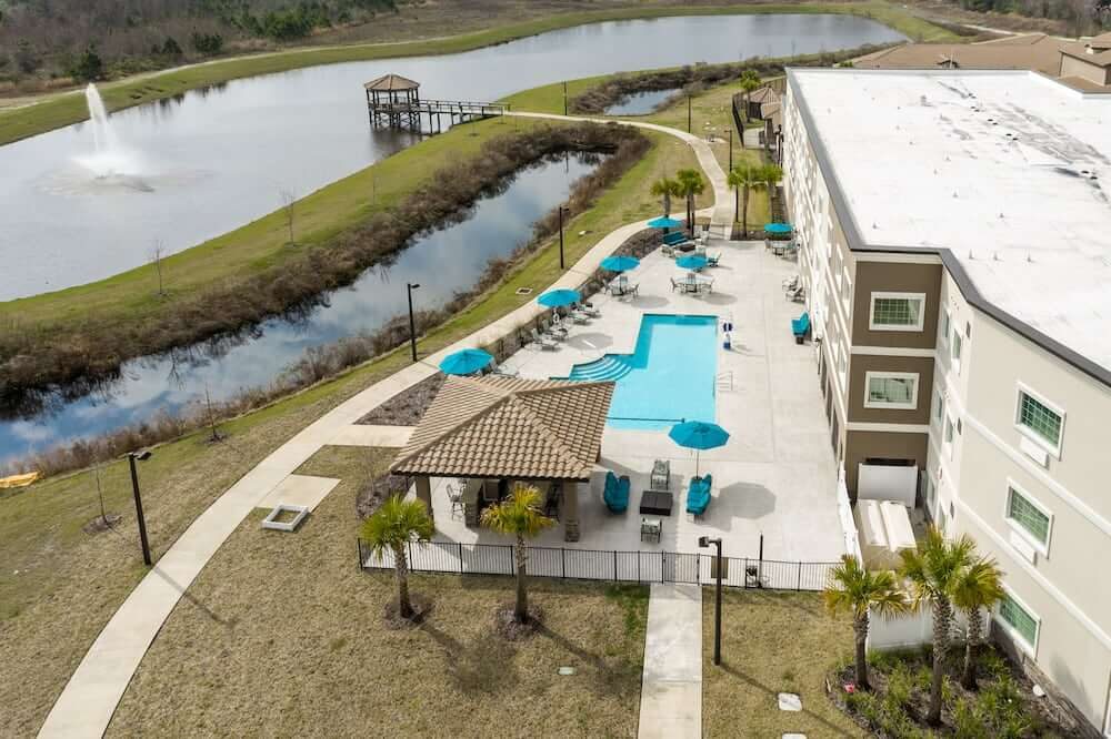 Discovery Village At Deerwood photo 3