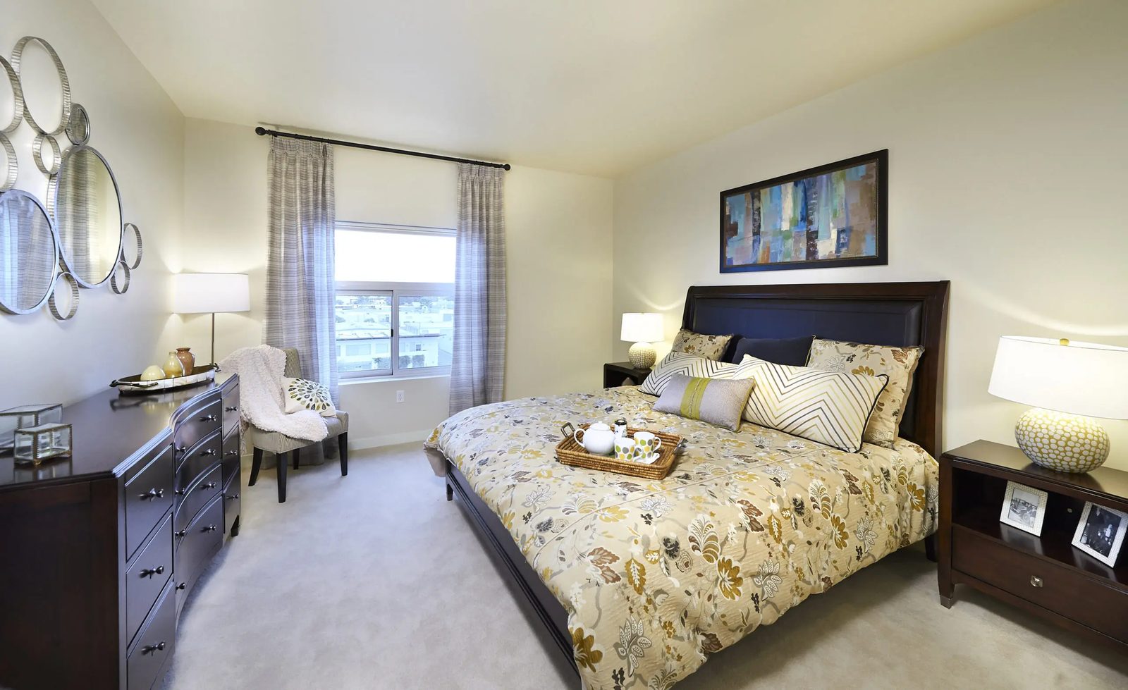 Moldaw Family Residences at 899 Charleston photo 1