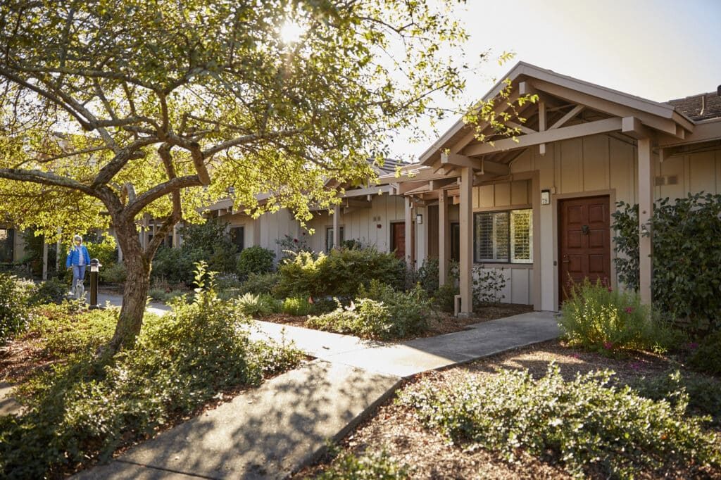 Spring Lake Village photo 4