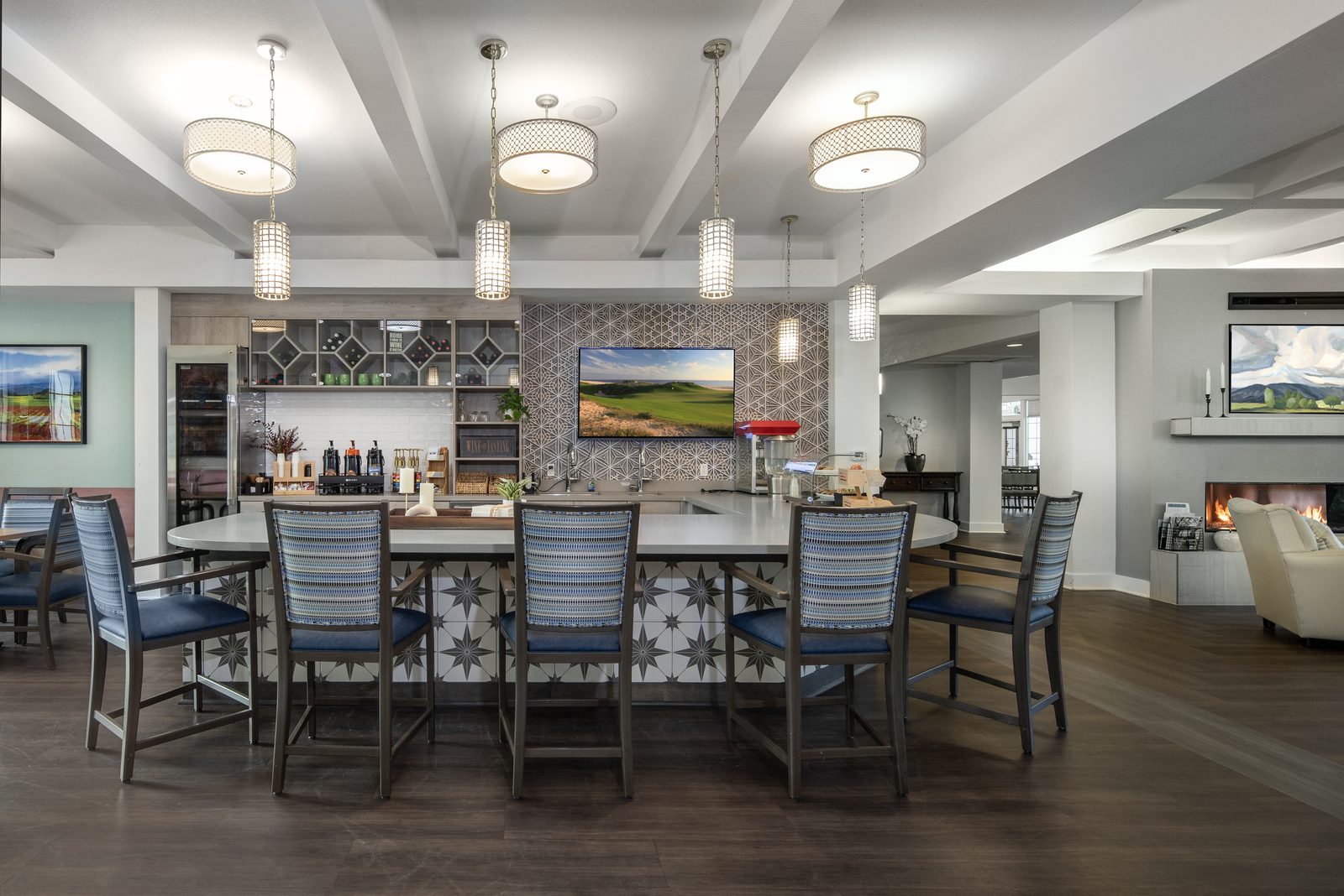 Oakmont Gardens photo 1
