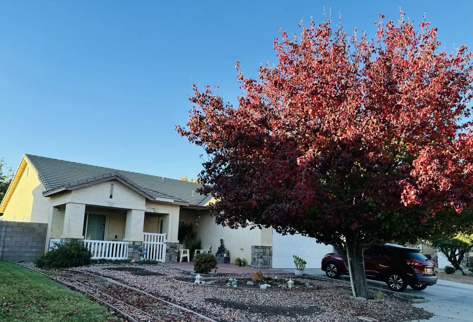 2044 W Avenue H6 photo 4