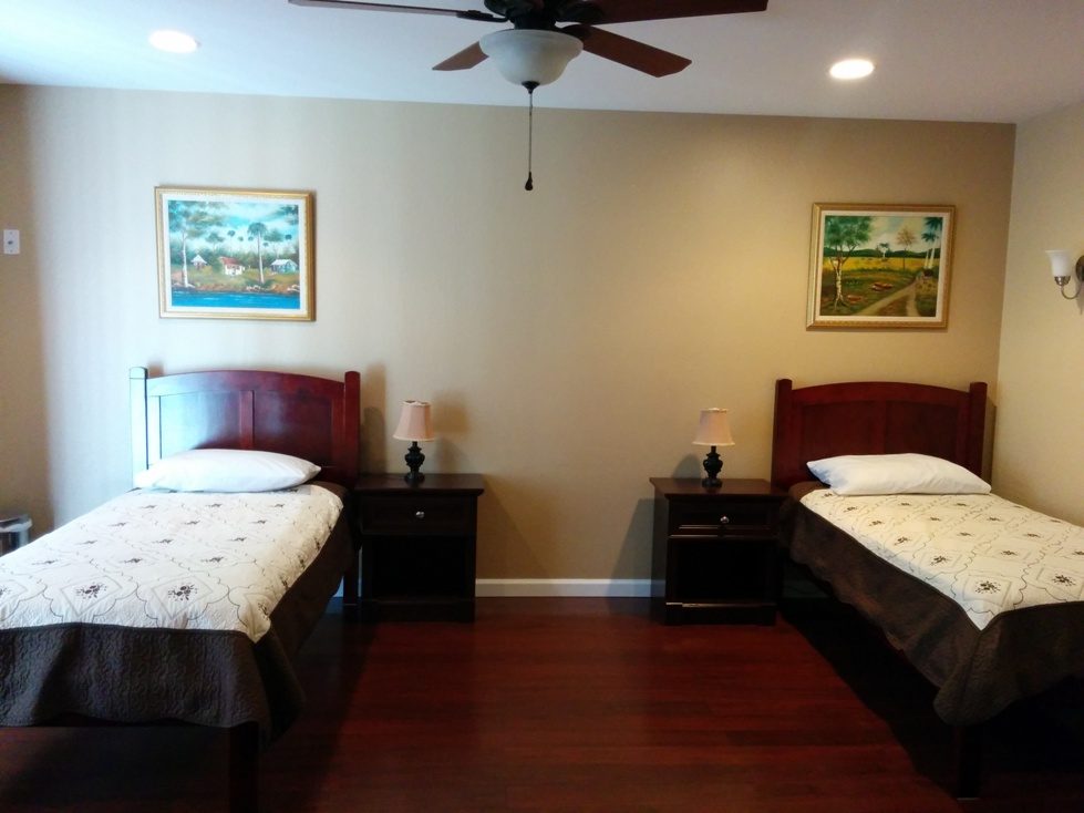 A & a Bakersfield Care Home photo 1