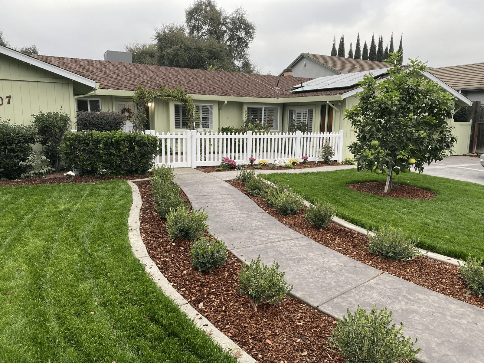 Angie's Sunrise Garden Care Home photo 1