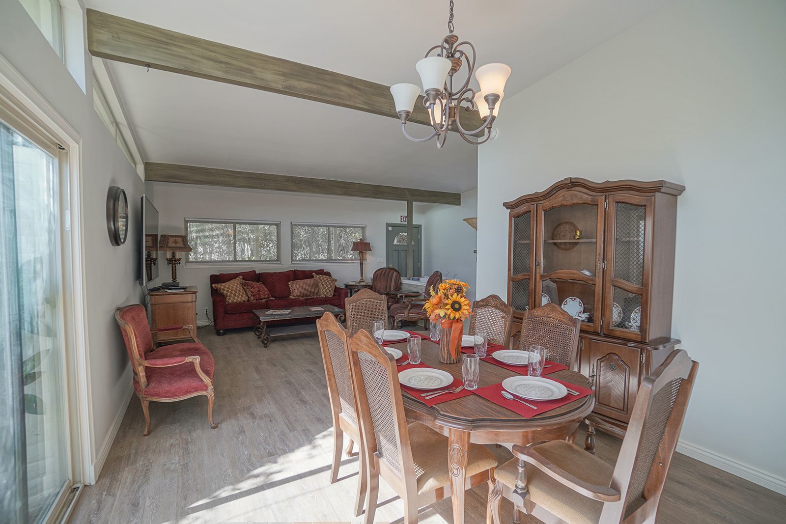 Asher Estate photo 5