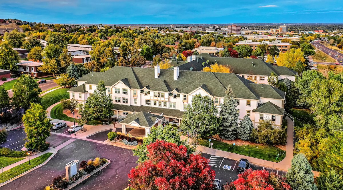 Woodlake Legacy Senior Living photo 3