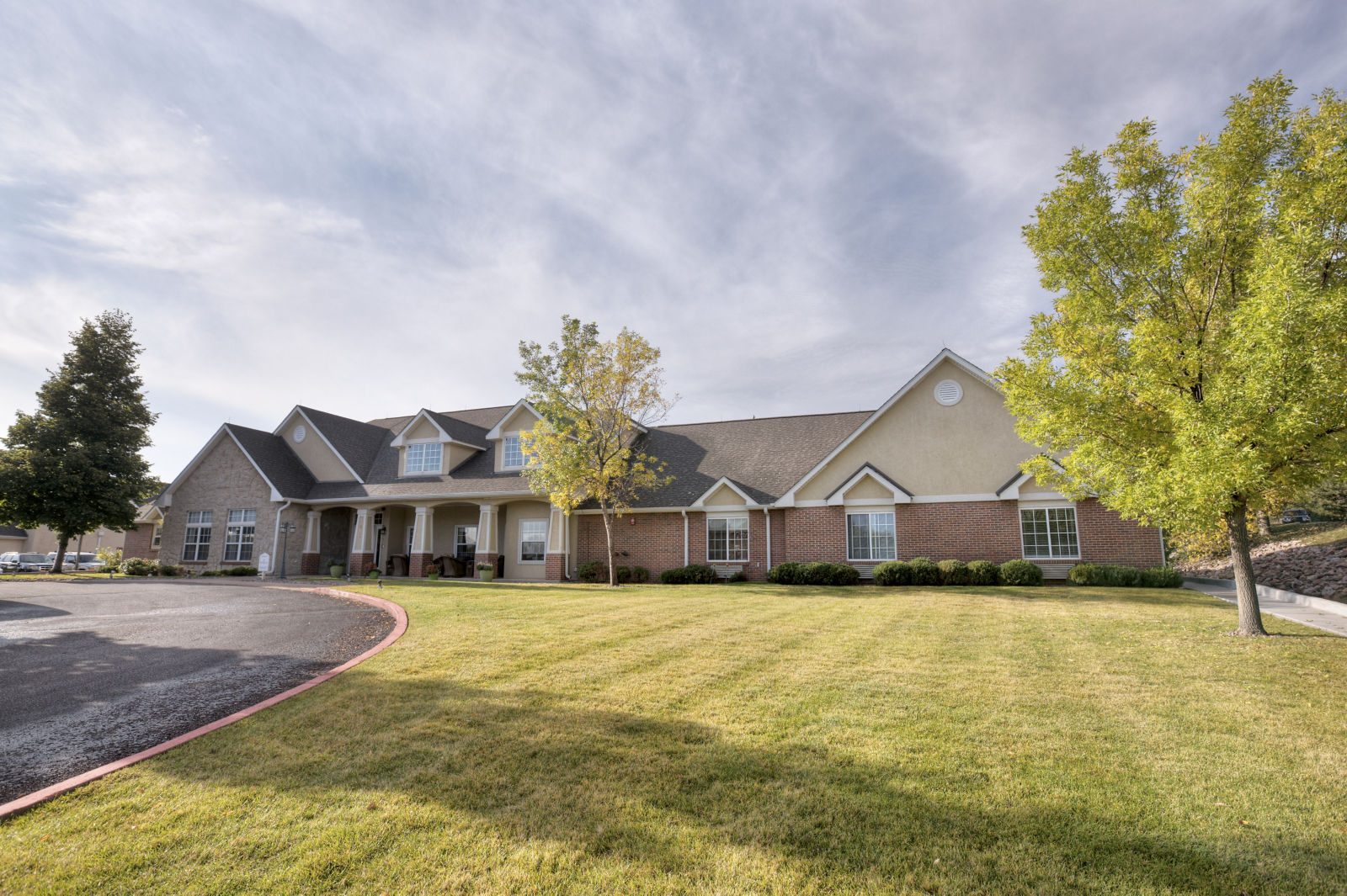 Brookdale Broadmoor photo 2