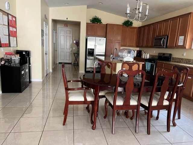 Claire's Villa photo 2