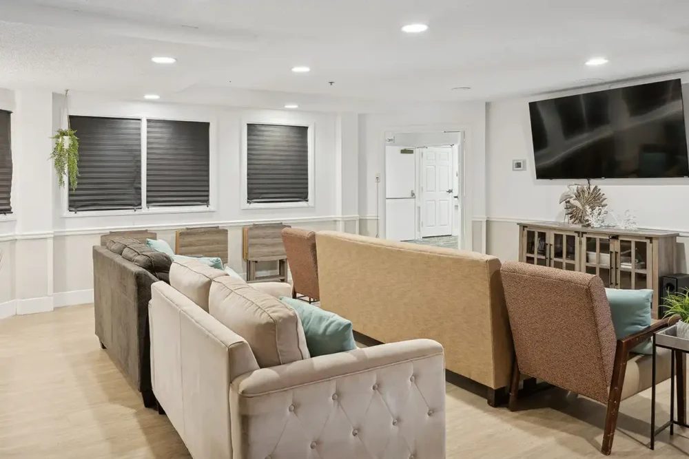 Barrington Terrace of Boynton Beach photo 2