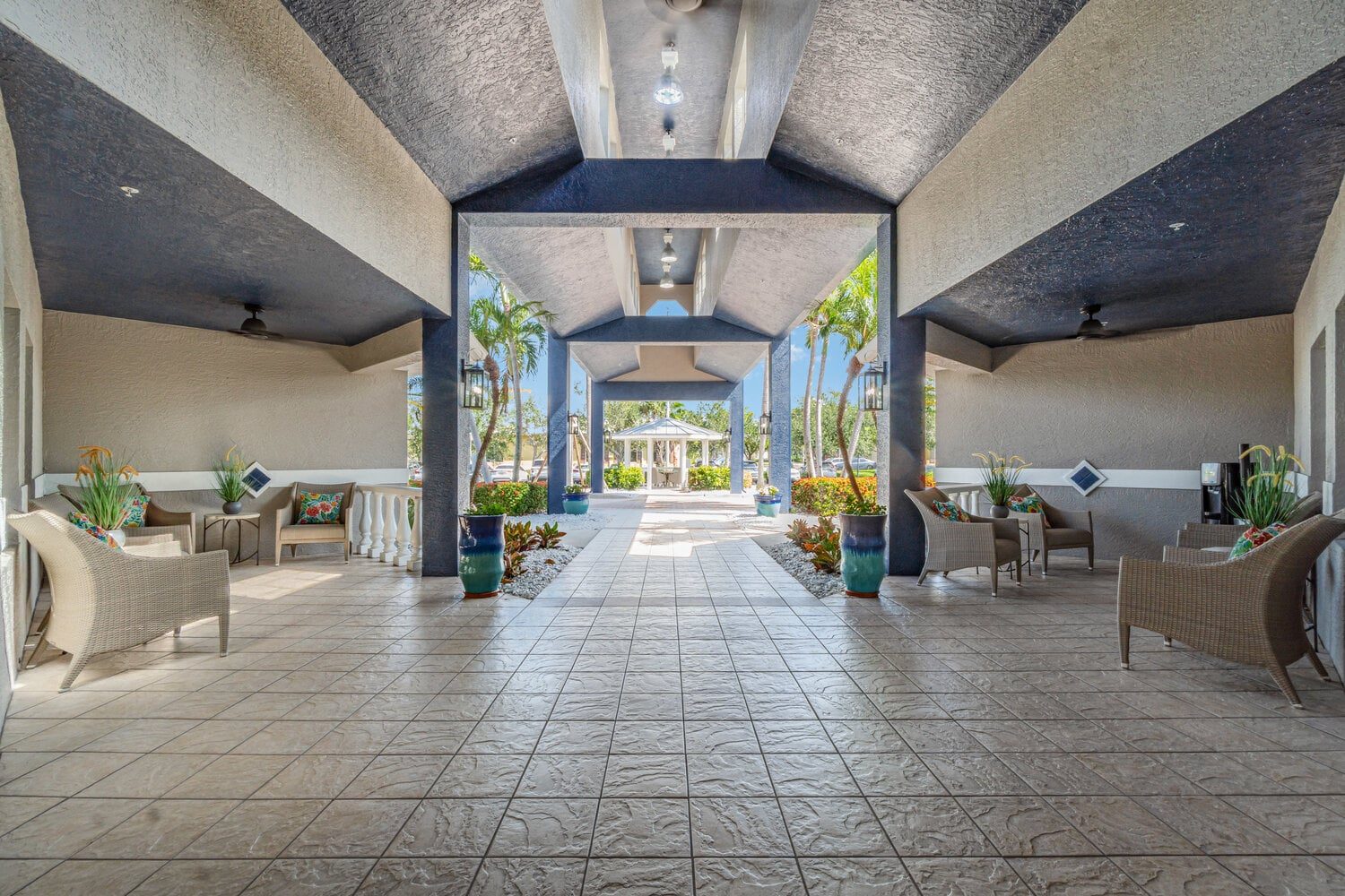 Barrington Terrace - Ft Myers photo 5