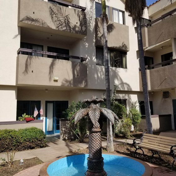 Courtyard Plaza photo 1