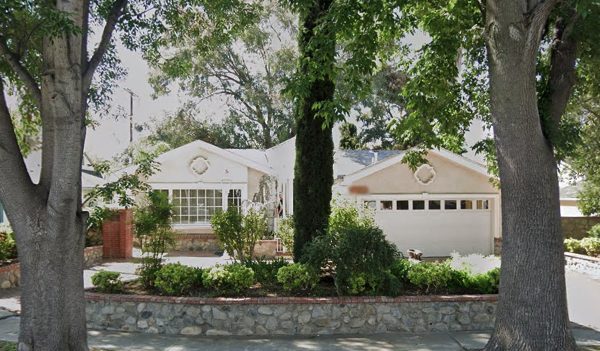Elegant Senior Living Tarzana photo 9
