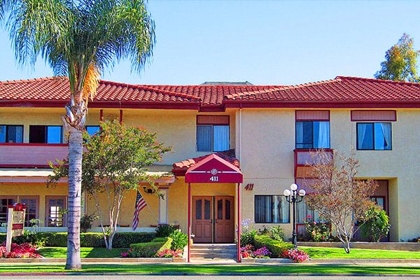 Fullerton Rosewood Assisted Living photo 2