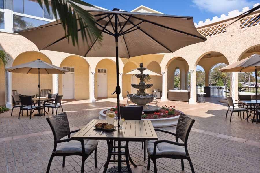 Riviera Senior Living Community photo 6