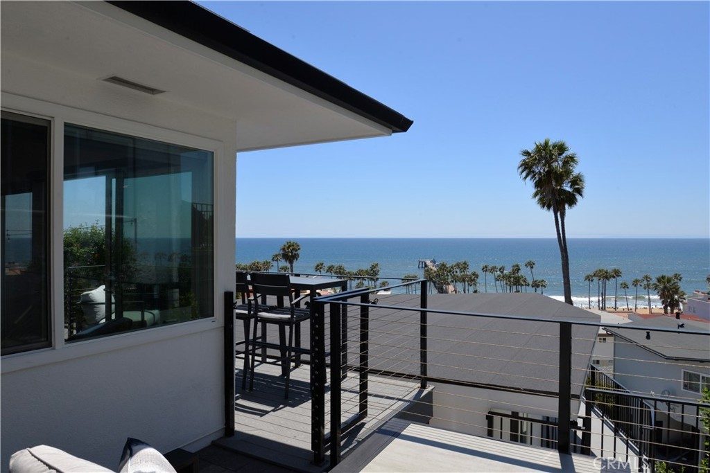 Harbor View Estate photo 2