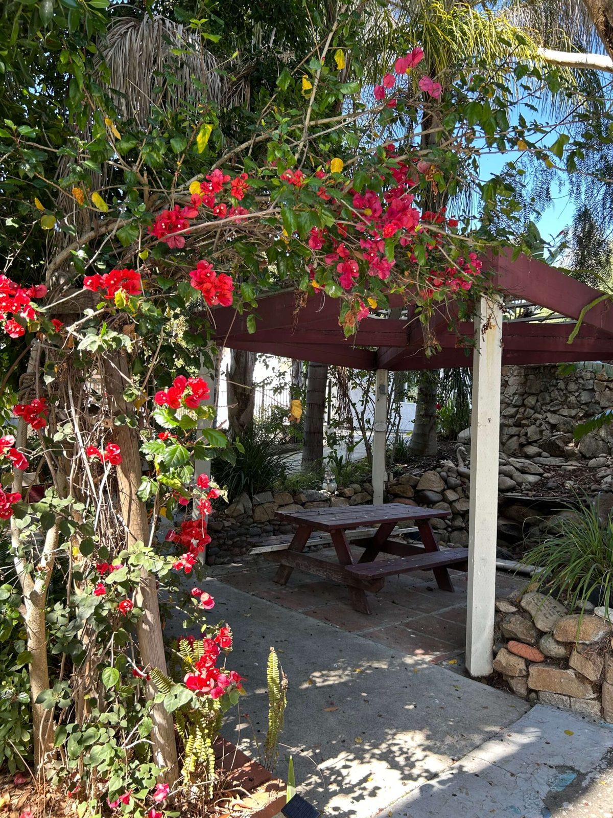 Huntington Manor photo 2
