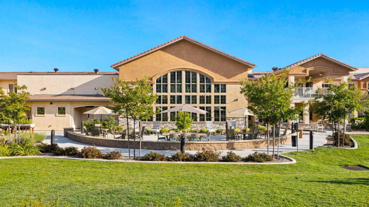 Ivy Park at Murrieta photo 3
