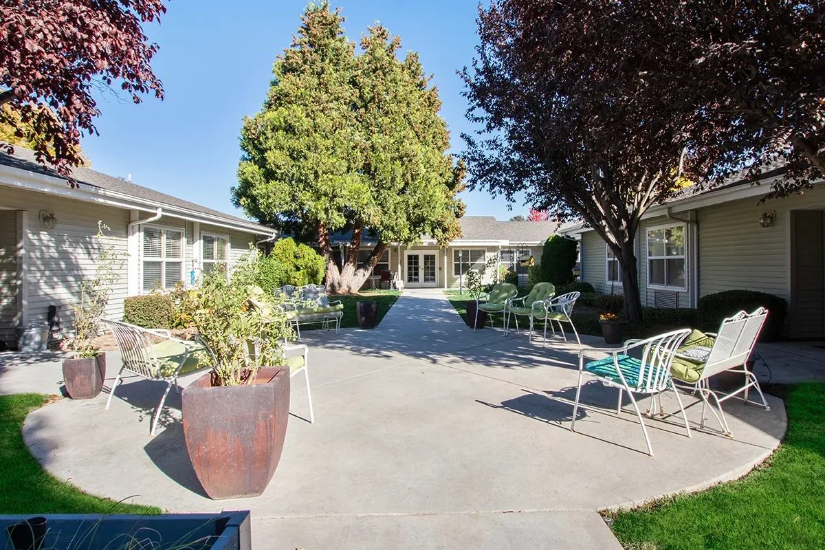 Avista Senior Living Nampa photo 8