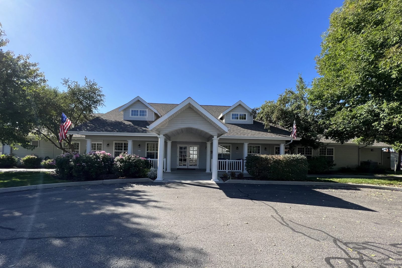 Avista Senior Living Garden City photo 2