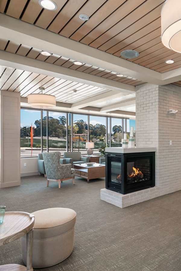 Merrill Gardens at Rockridge photo 1