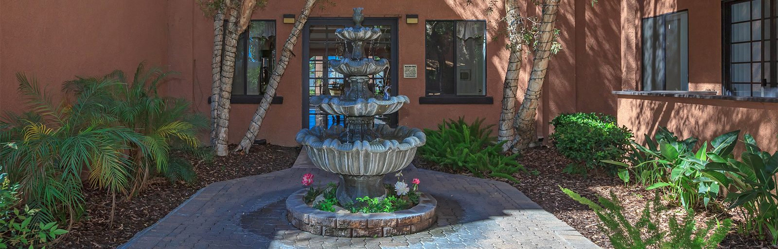 Montclair Royale Senior Living photo 4