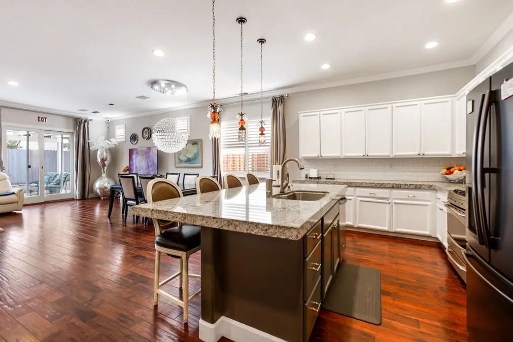 Northpark Manor photo 4
