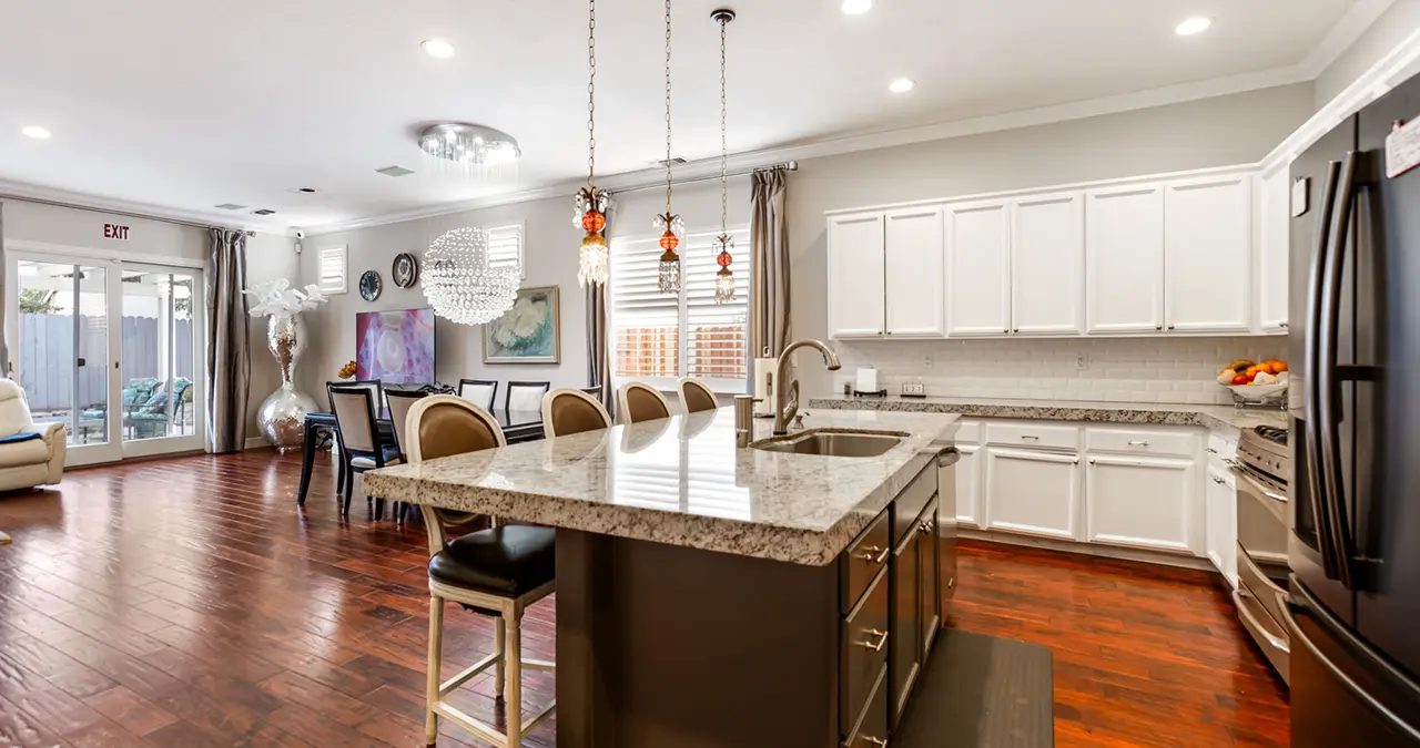 Northpark Manor photo 9