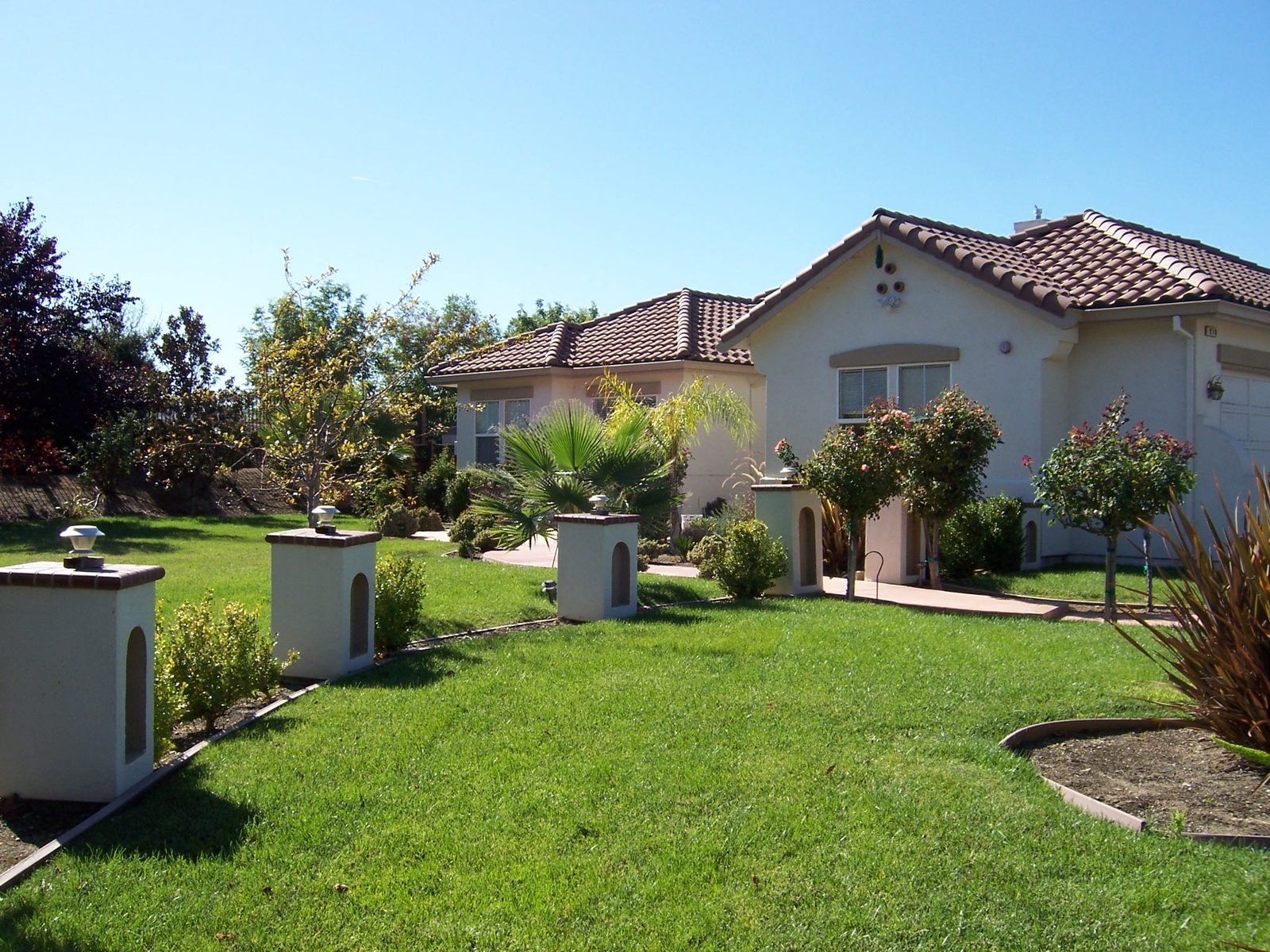 Old Oak Golden Villa photo 1