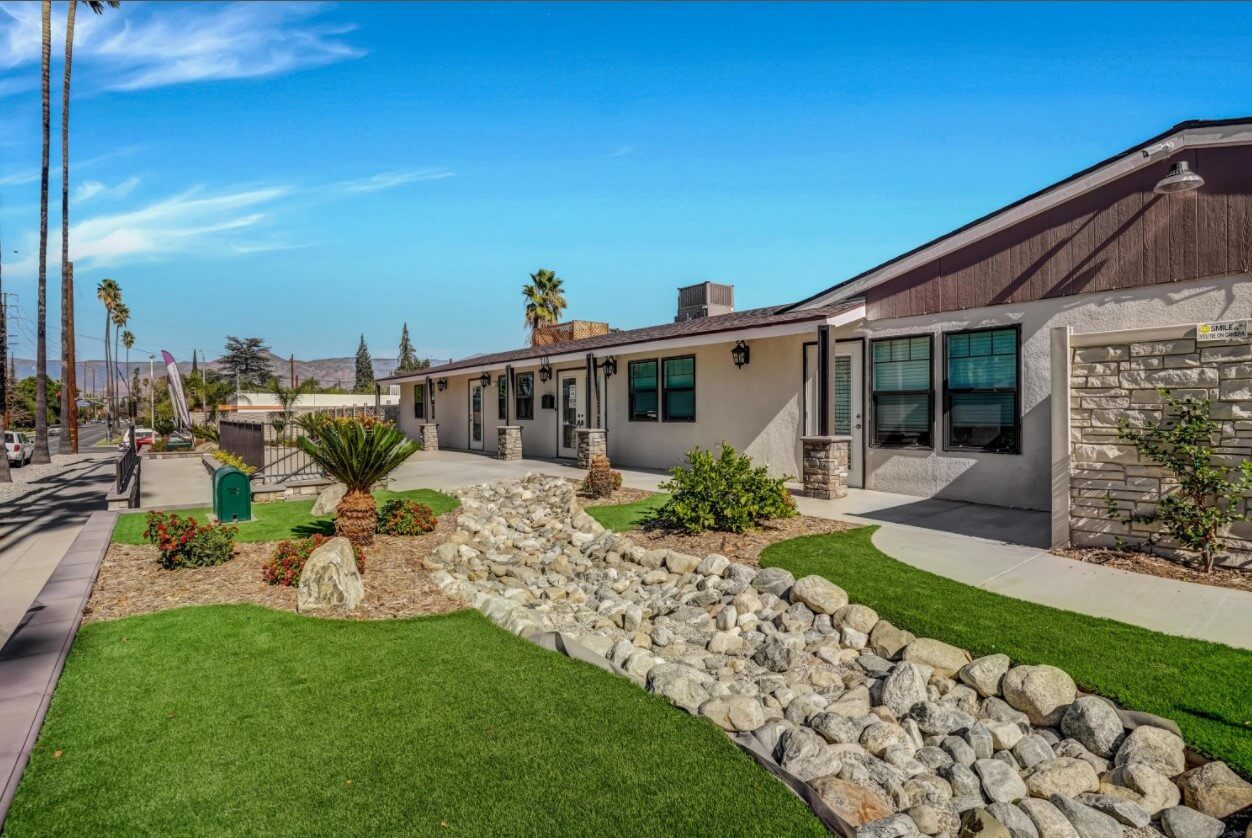 Palm View Pleasant Living photo 4