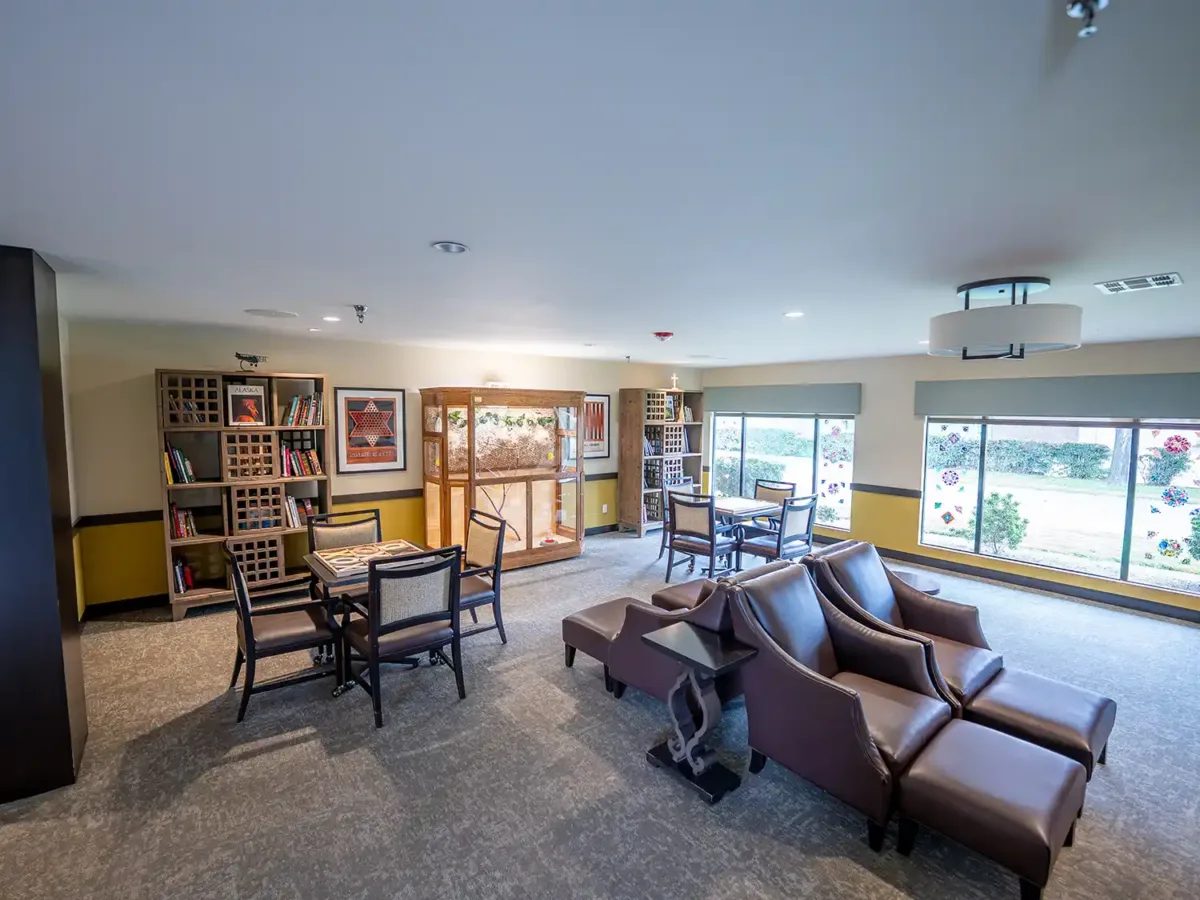 Park Visalia Assisted Living photo 1