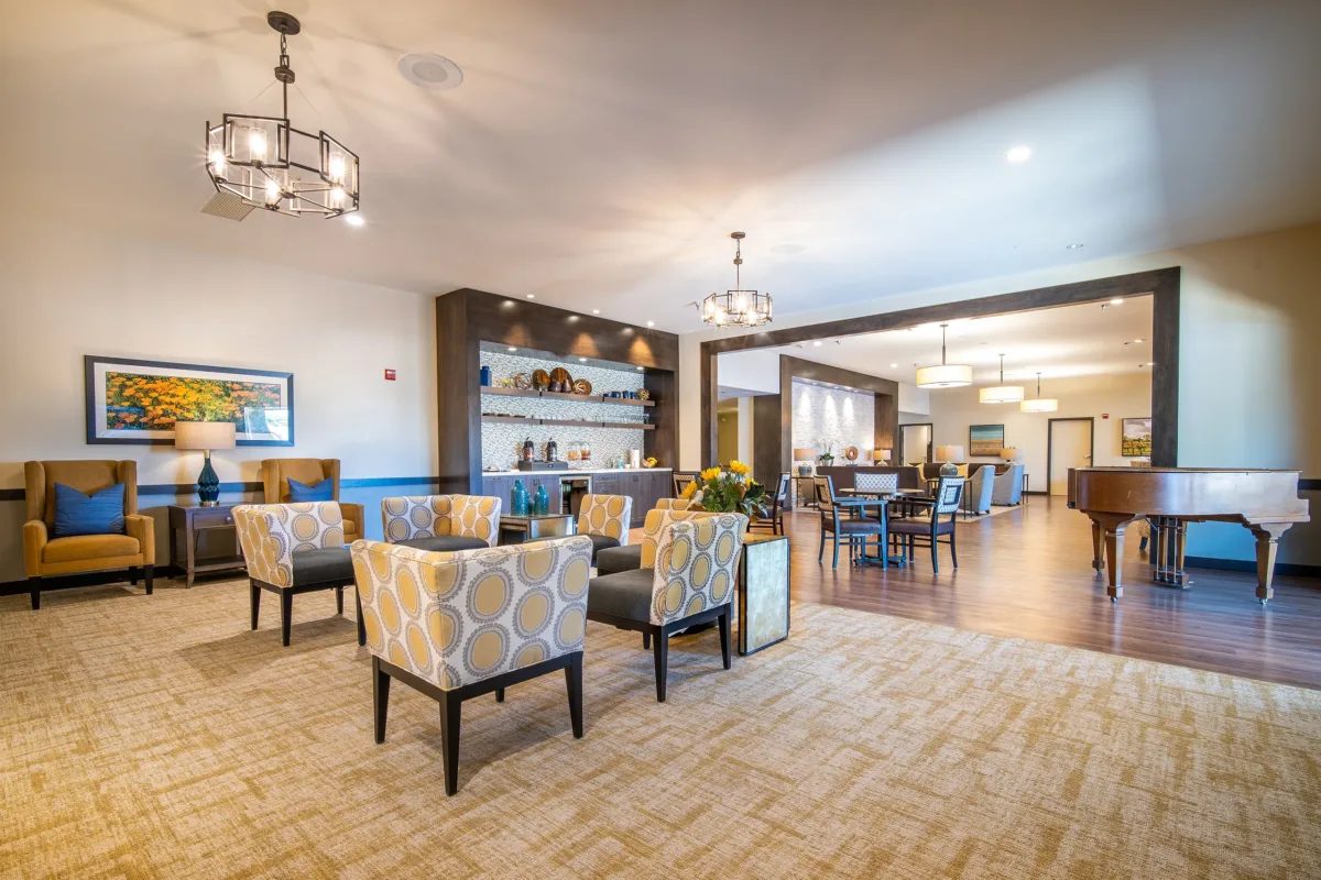 Park Visalia Assisted Living photo 3