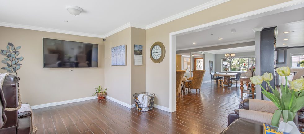 Regal Residence photo 1