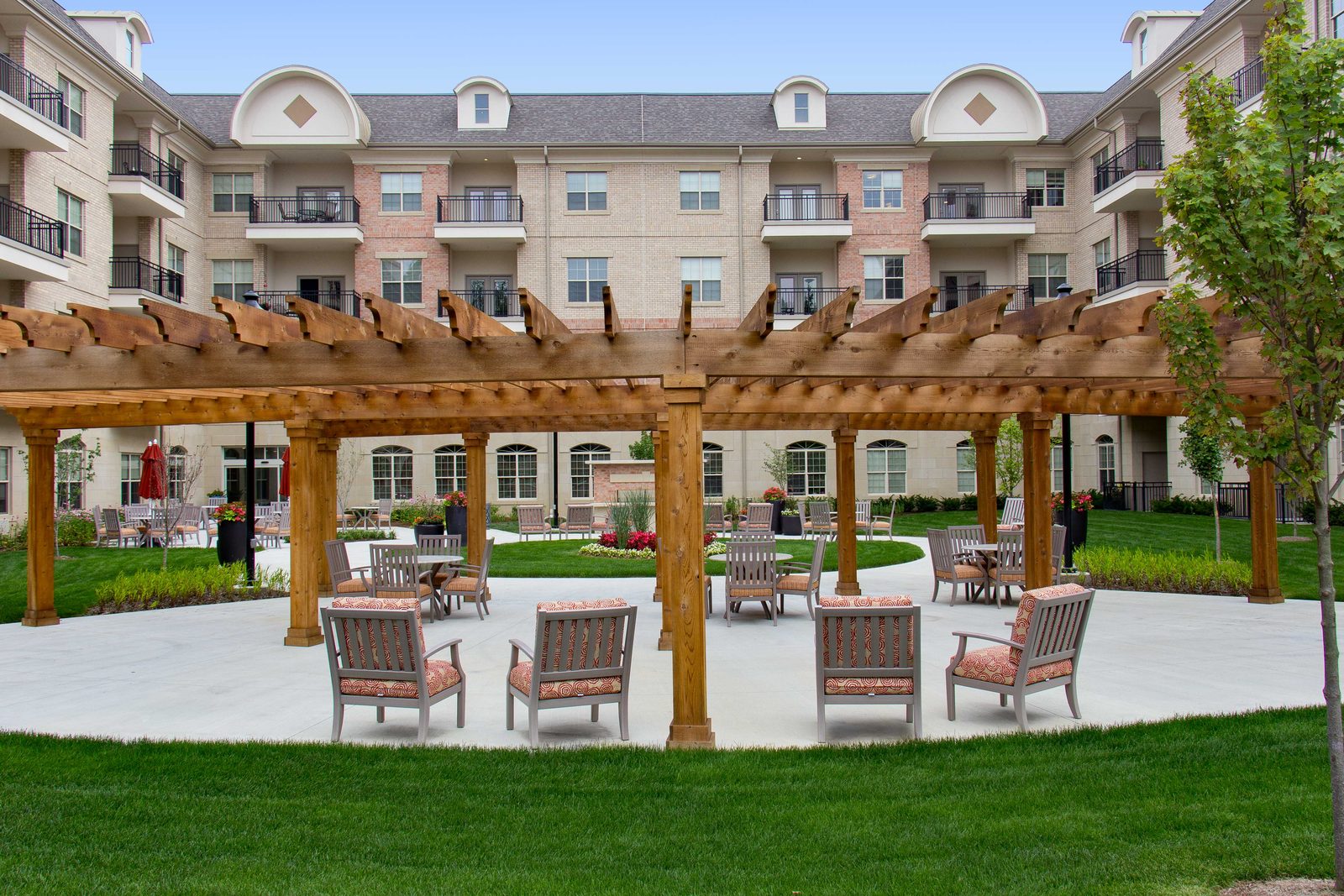 Crestwood Assisted Living West photo 2