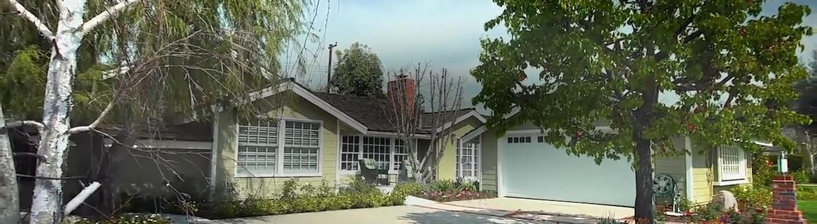 Rossmoor Home Assisted Living photo 4