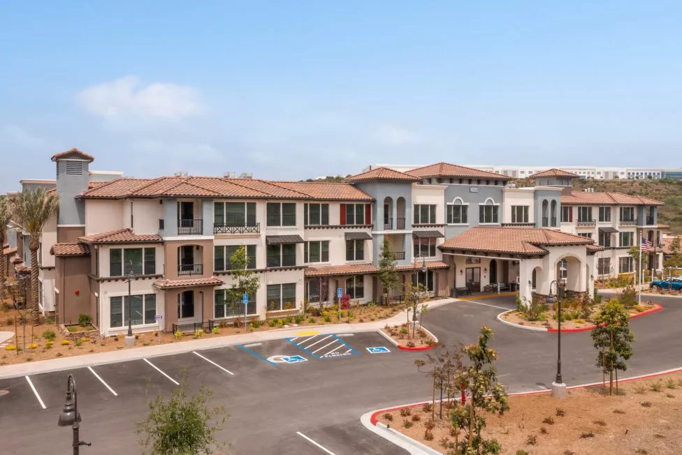 Santianna Oakmont Signature Living photo 3